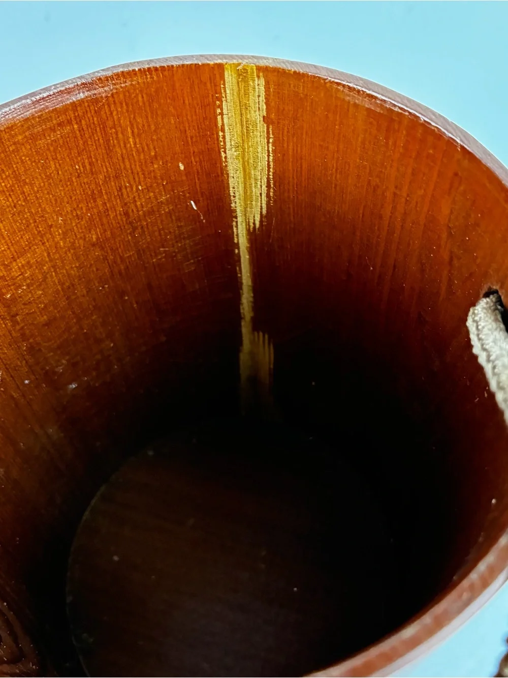 De Young Industries Vintage Redwood Bucket w/Rope Handle & Lid